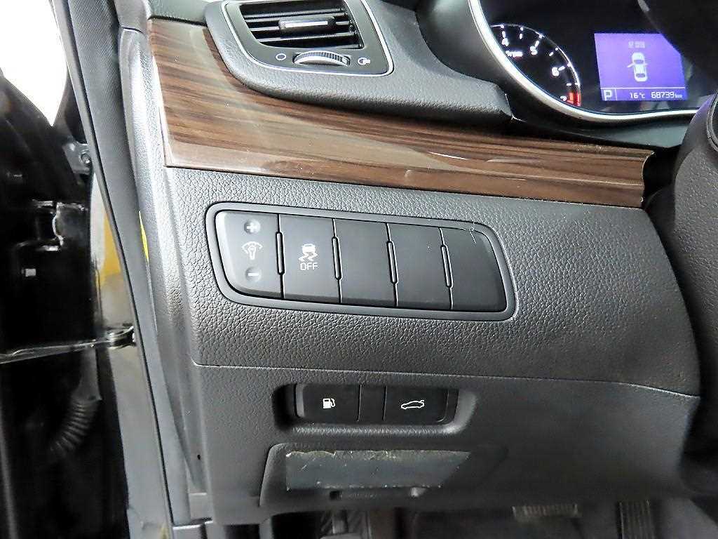 KIA K7 - Vista 12