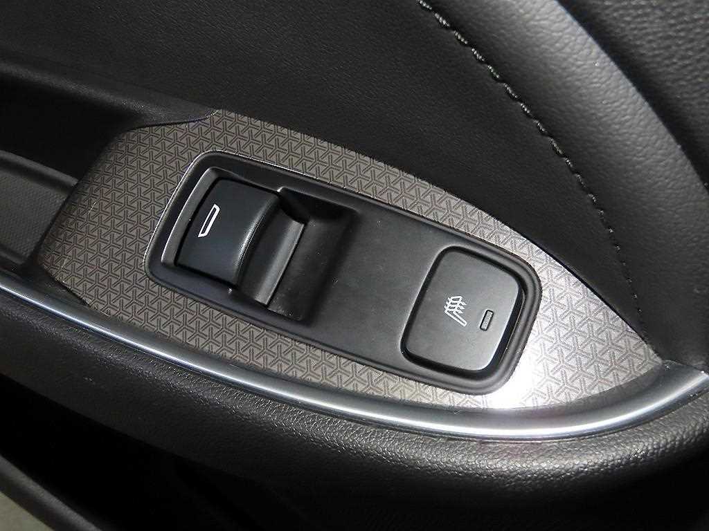 Chevrolet Malibu 2019 Gris - Importación desde Corea - HF Imports Iquique - Foto 13
