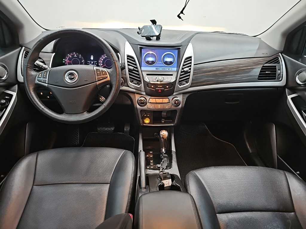 Ssangyong Korando - Vista 7