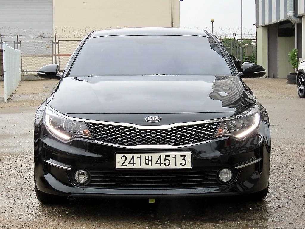 KIA K5 - Vista 3