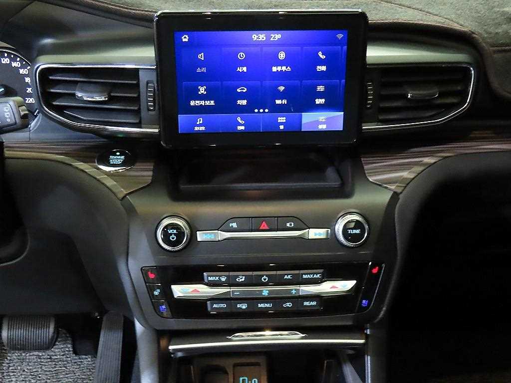 Ford Explorer - Vista 11