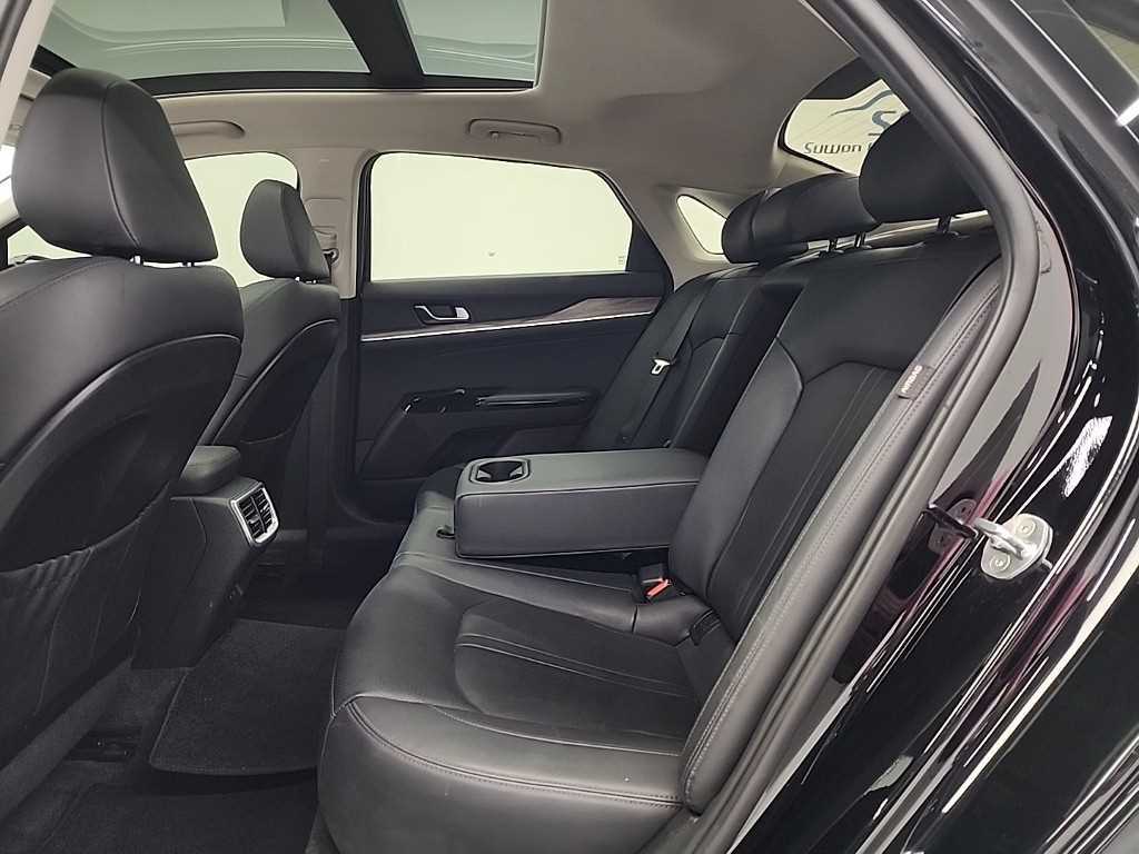 KIA K5 - Vista 12