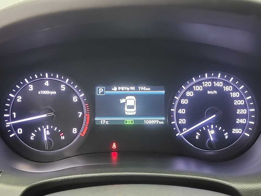 Genesis G80 - Vista 6