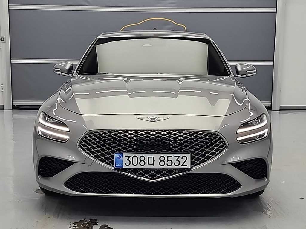 Genesis G70 - Vista 2
