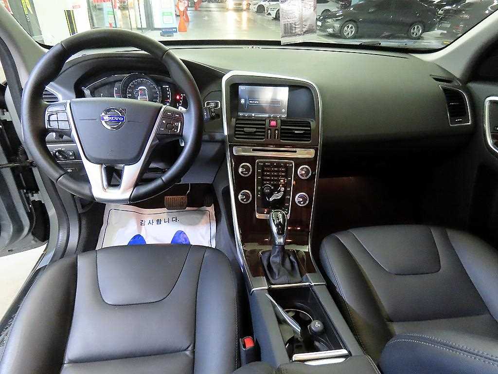 Volvo XC60 - Vista 10