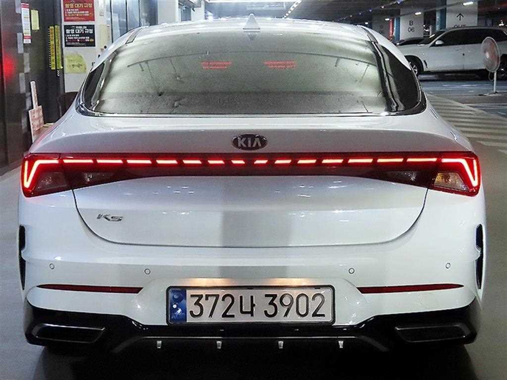 KIA K5 - Vista 5