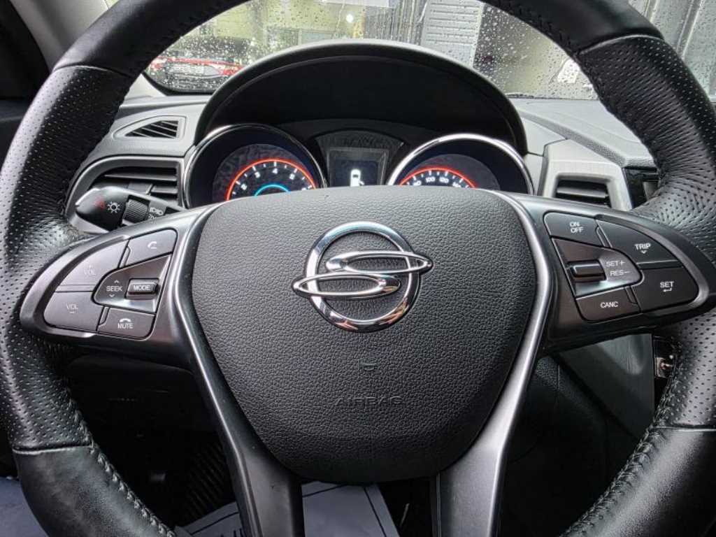Ssangyong Tivoli 2019 Azul - Importación desde Corea - HF Imports Iquique - Foto 15