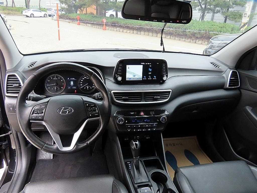 HYUNDAI Tucson - Vista 7