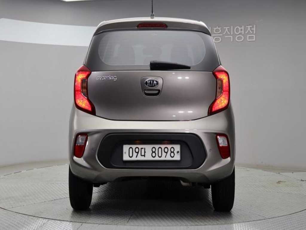 KIA Morning - Vista 6