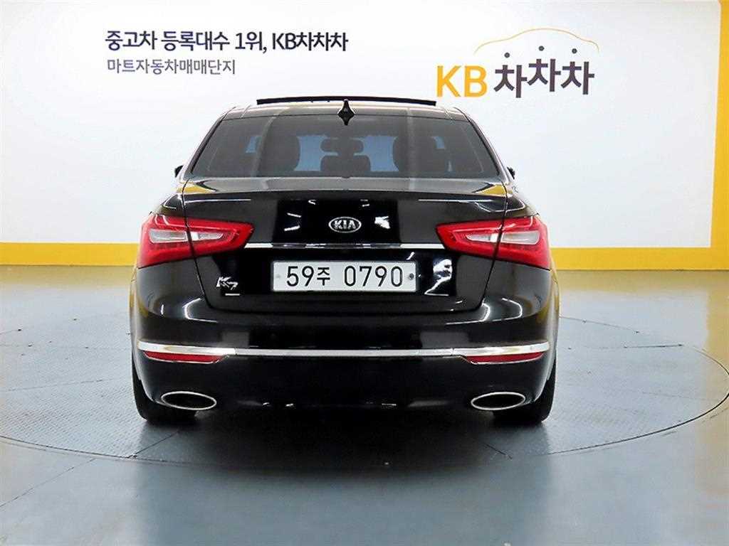 KIA K7 - Vista 3