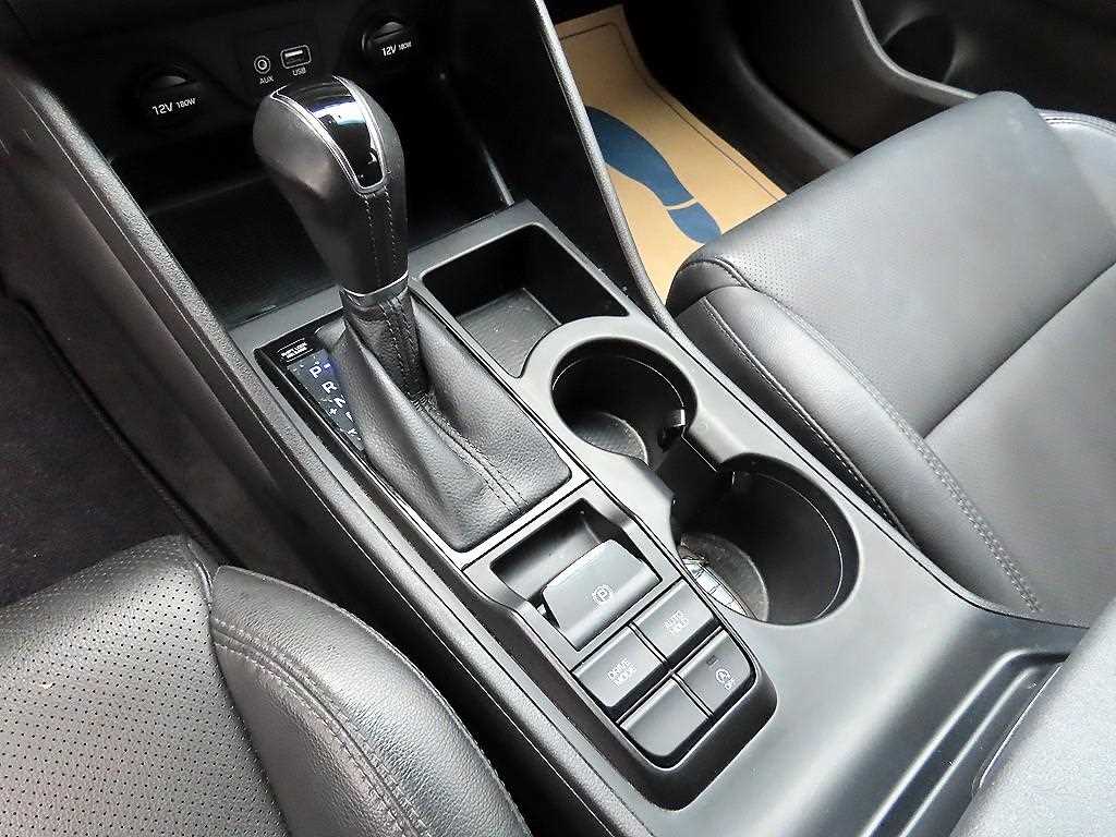 HYUNDAI Tucson - Vista 10