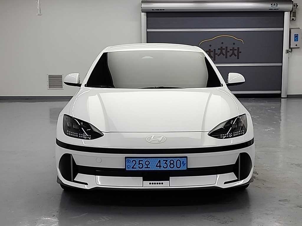 HYUNDAI Ioniq 6 - Vista 2