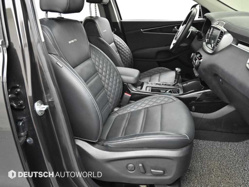 KIA Sorento - Vista 10