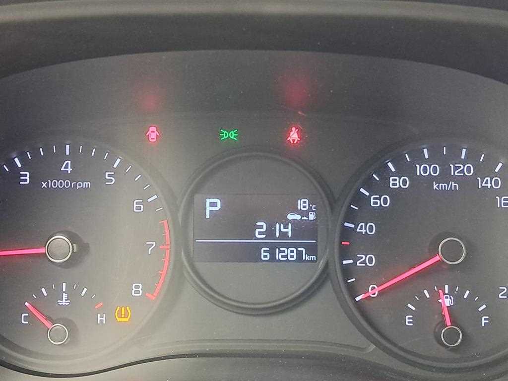 KIA Morning - Vista 8