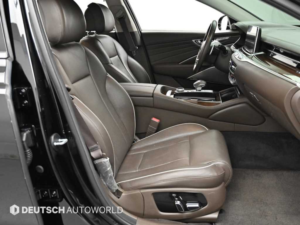 KIA K9 - Vista 10