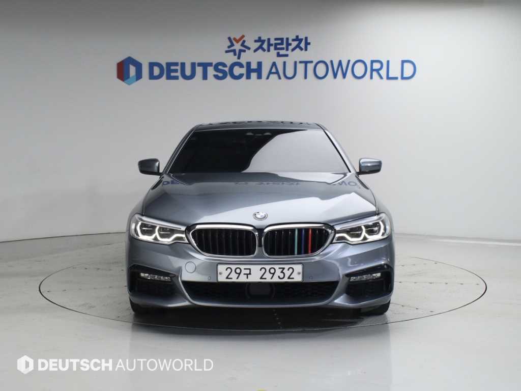 BMW 5 Series - Vista 3