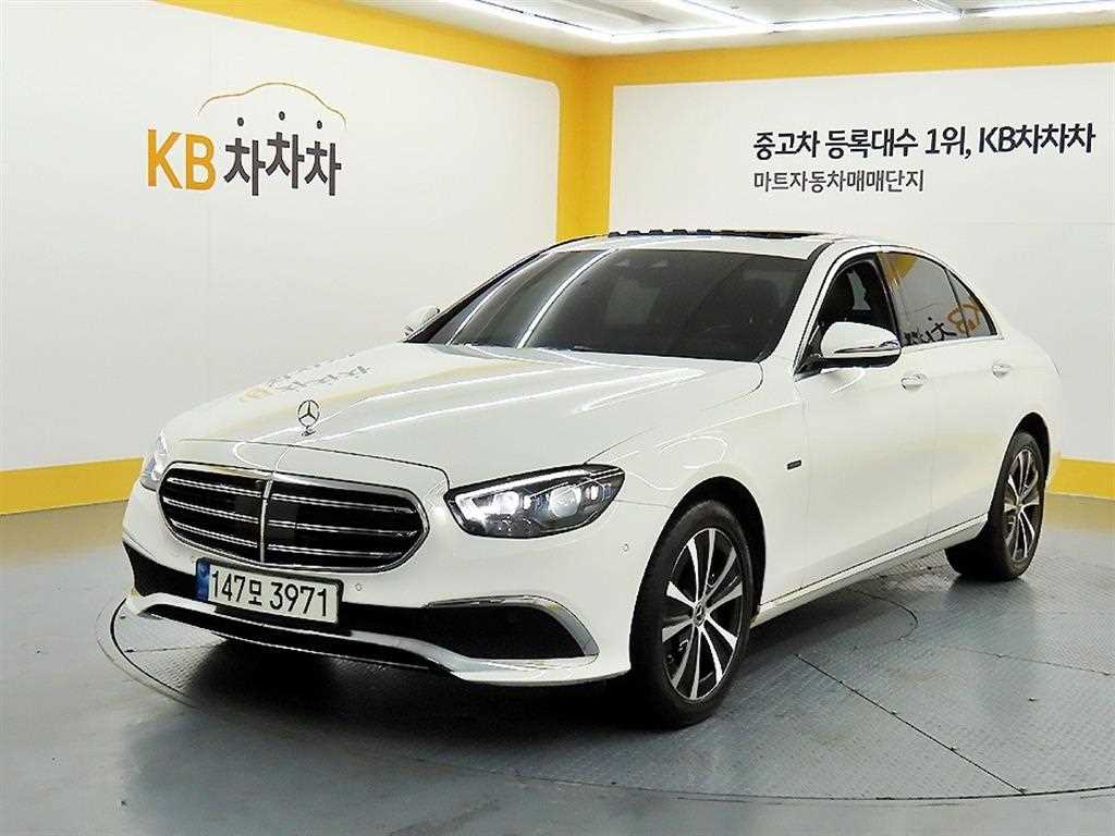 Mercedes Benz E class - Vista 2