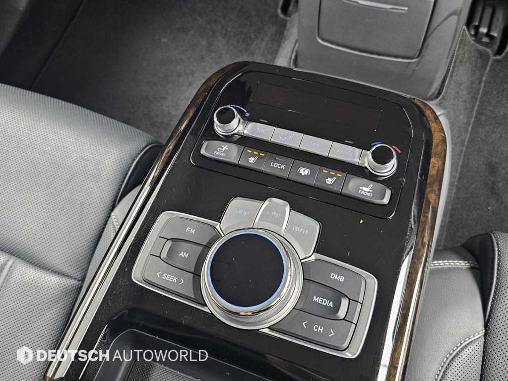 Genesis G90 2019 Negro - Importación desde Corea - HF Imports Iquique - Foto 16