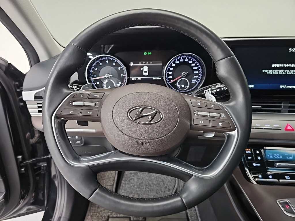HYUNDAI Grandeur - Vista 9