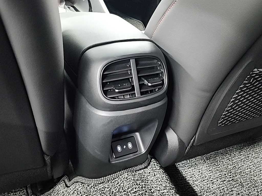 HYUNDAI Avante 2026 Blanco - Importación desde Corea - HF Imports Iquique - Foto 13