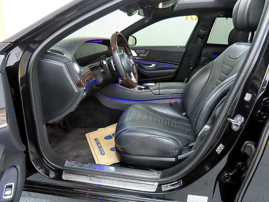 Mercedes Benz S Class - Vista 5