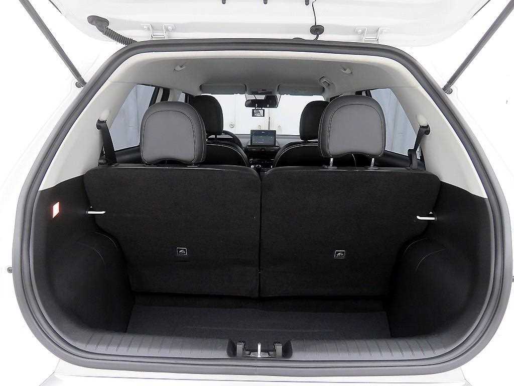 HYUNDAI Casper - Vista 5