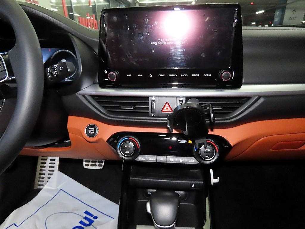KIA K3 - Vista 11