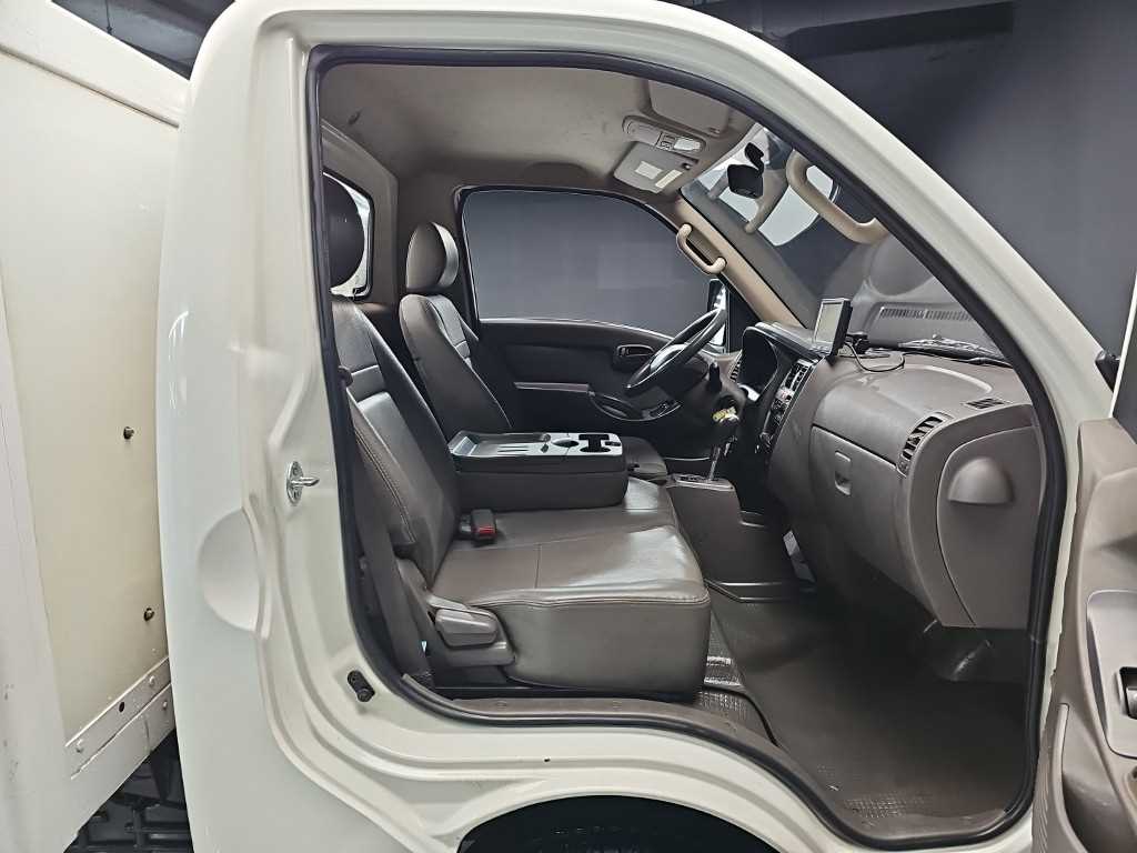 Small Truck Cargo (small) 2016 Blanco - Importación desde Corea - HF Imports Iquique - Foto 17