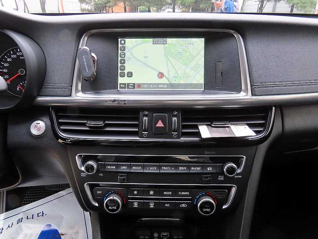 KIA K5 2017 Negro - Importación desde Corea - HF Imports Iquique - Foto 13