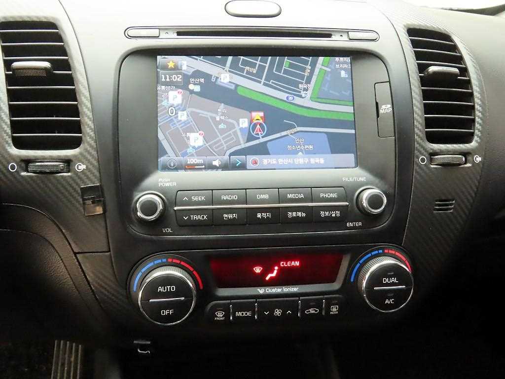 KIA K3 - Vista 9
