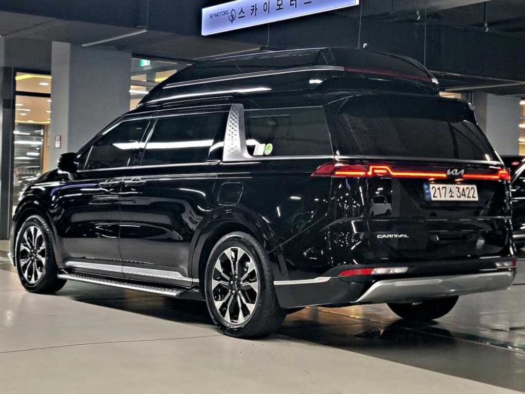 KIA Carnival - Vista 3