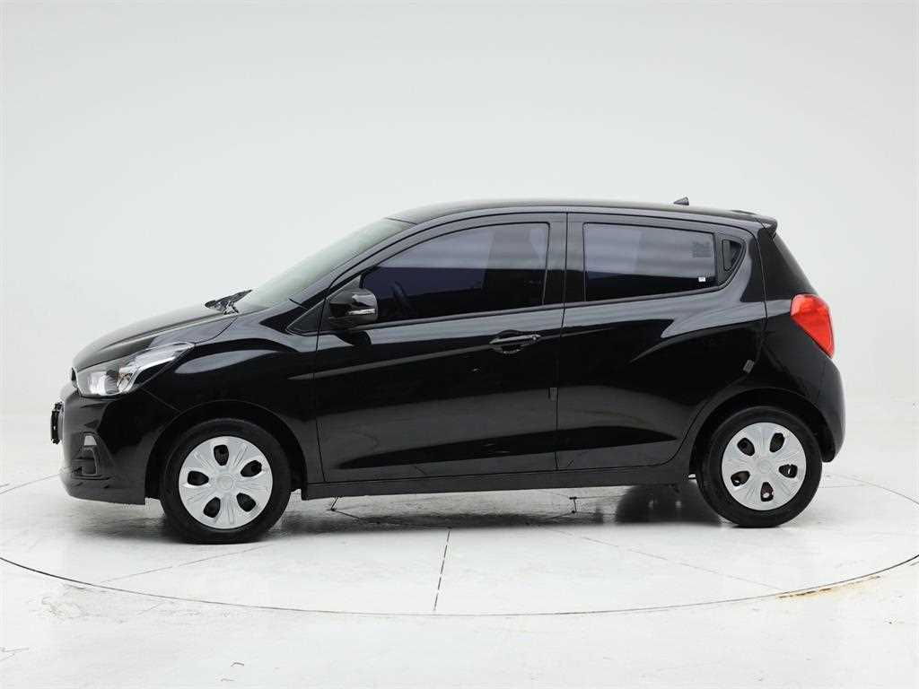 Chevrolet Spark - Vista 3