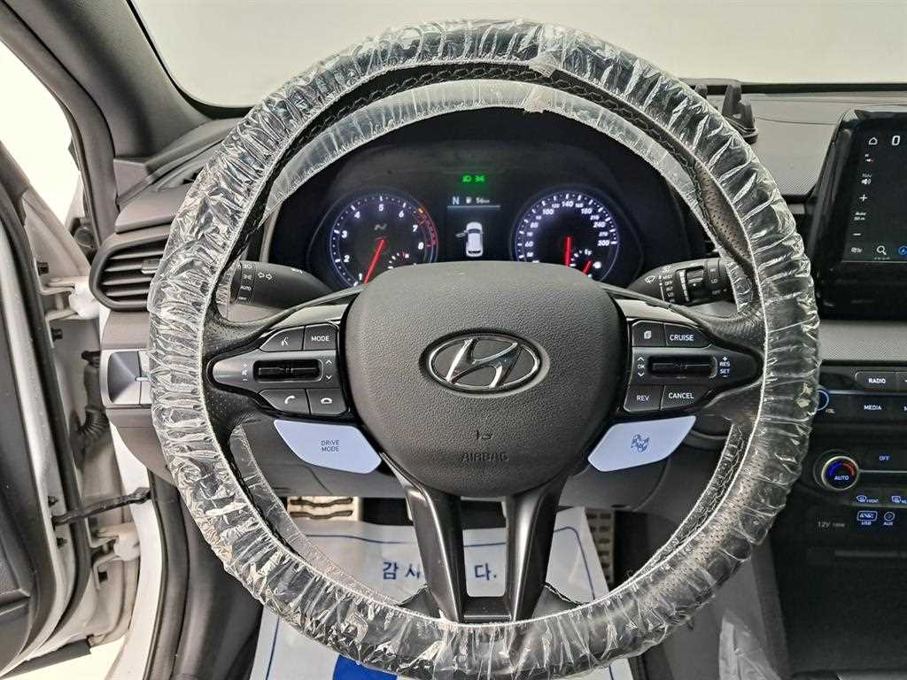 HYUNDAI Veloster - Vista 7
