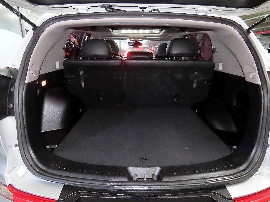 KIA Sportage 2011 Plateado - Importación desde Corea - HF Imports Iquique - Foto 17
