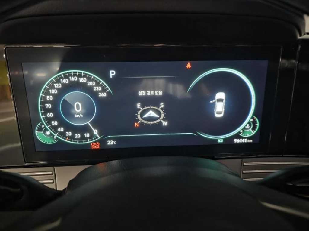 HYUNDAI Grandeur - Vista 4