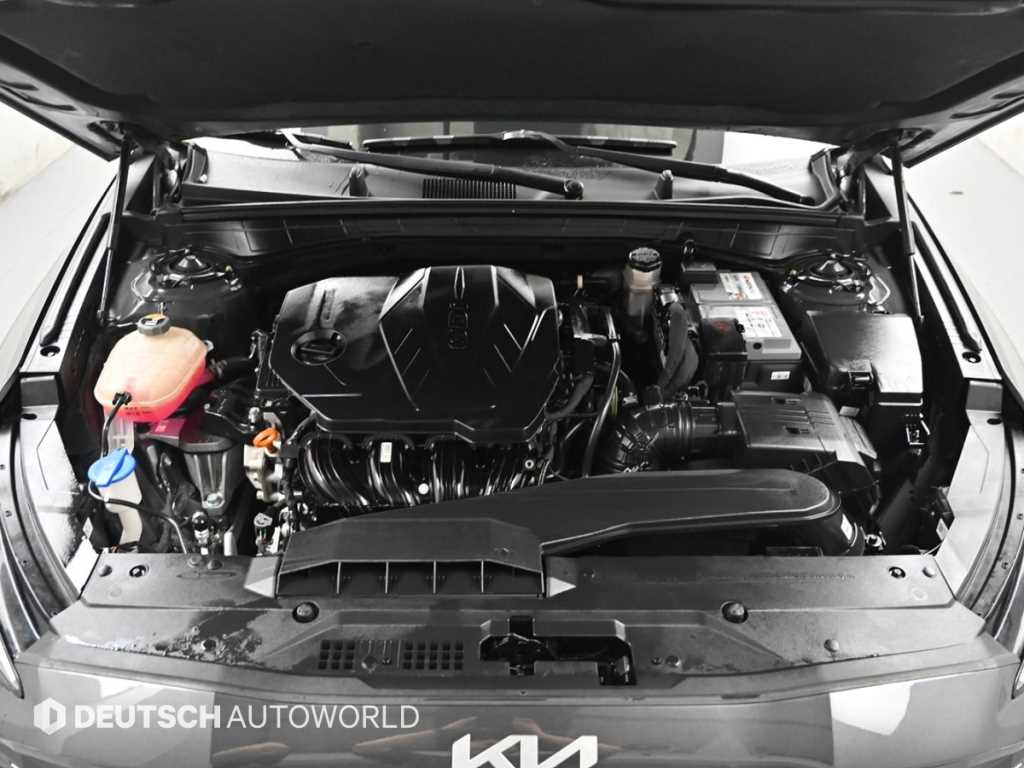 KIA K8 - Vista 6