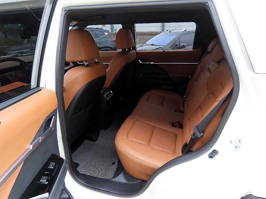 Ssangyong Torres - Vista 6