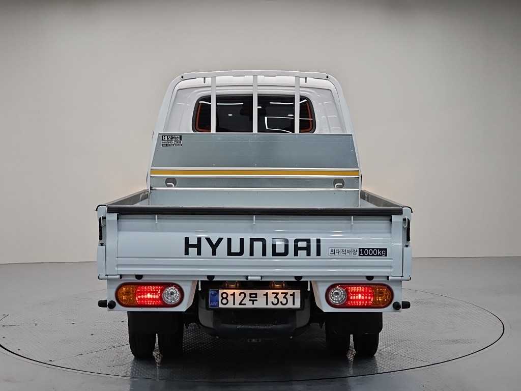 Small Truck Cargo (small) - Vista 3