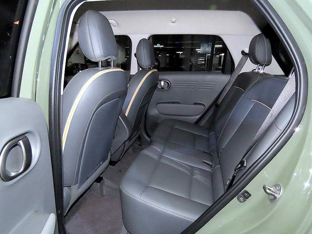 HYUNDAI Casper - Vista 7