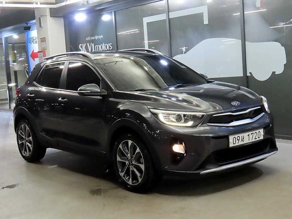 KIA Stonic 2018 Gris - Importación desde Corea - HF Imports Iquique - Foto 1