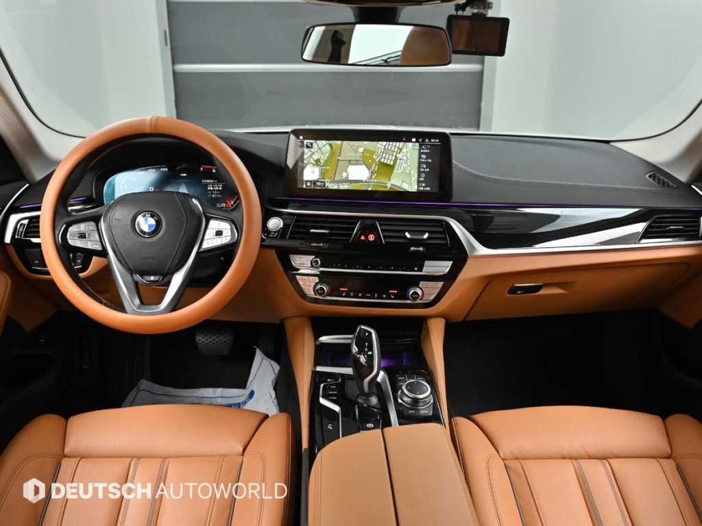 BMW 5 Series - Vista 7