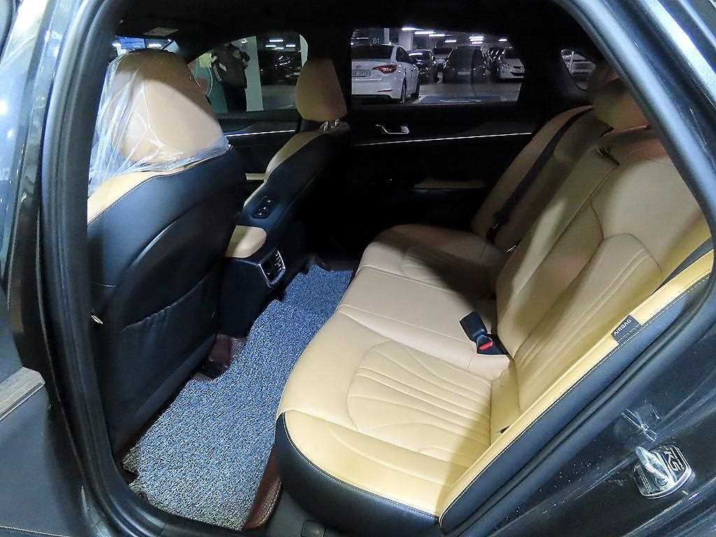KIA K5 - Vista 7