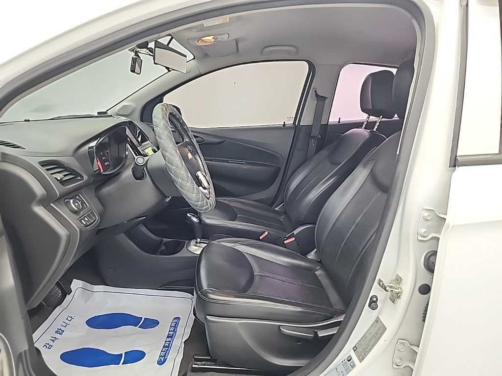 Chevrolet Spark - Vista 11