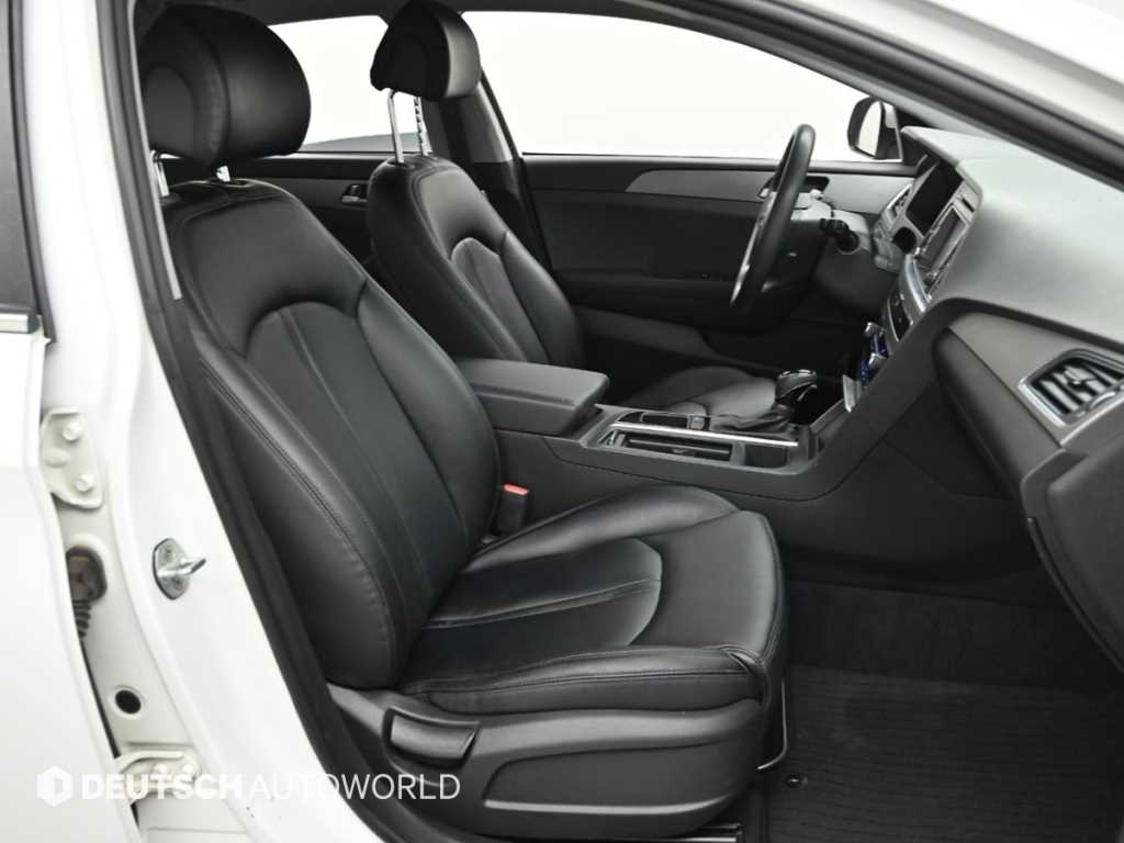 HYUNDAI Sonata - Vista 10