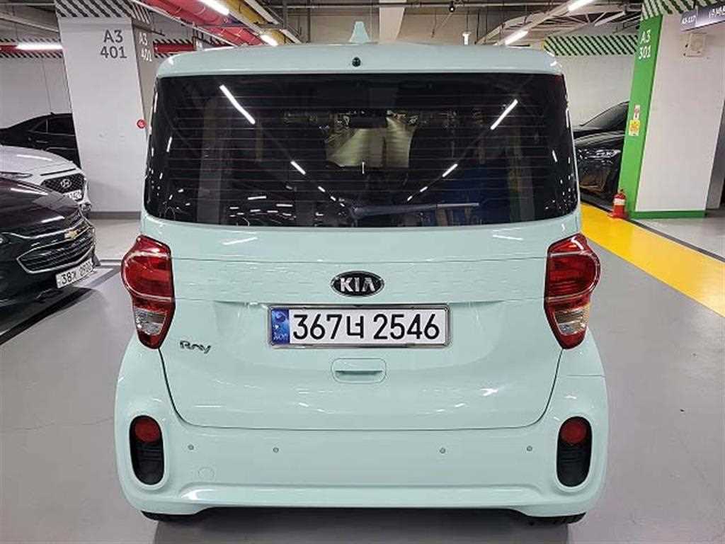 KIA Ray - Vista 5