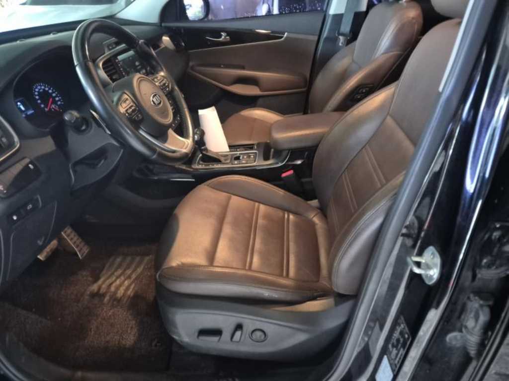 KIA Sorento 2017 Negro - Importación desde Corea - HF Imports Iquique - Foto 18
