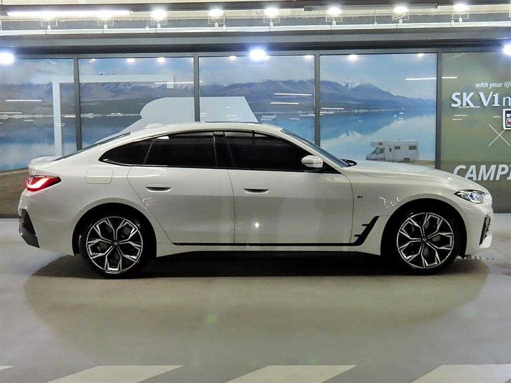 BMW i4 - Vista 3