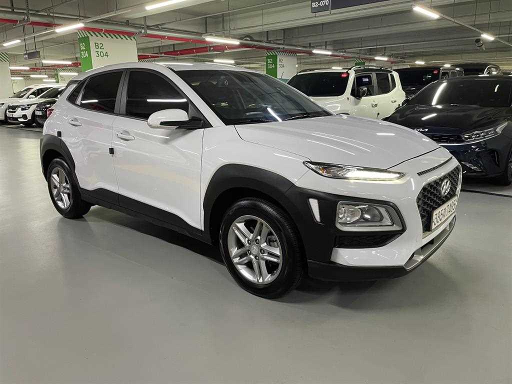 HYUNDAI Kona - Vista 2