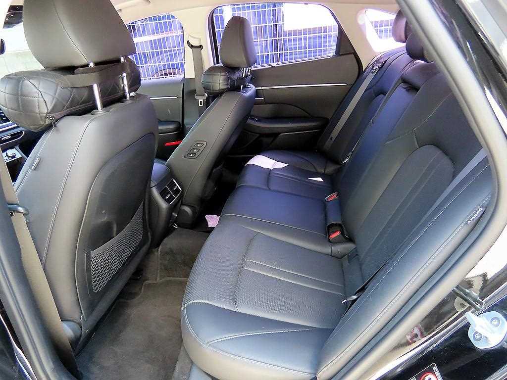 HYUNDAI Sonata - Vista 6
