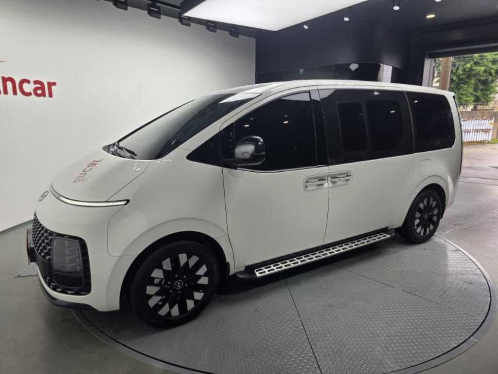 HYUNDAI Staria 2025 Blanco - Importación desde Corea - HF Imports Iquique - Foto 1